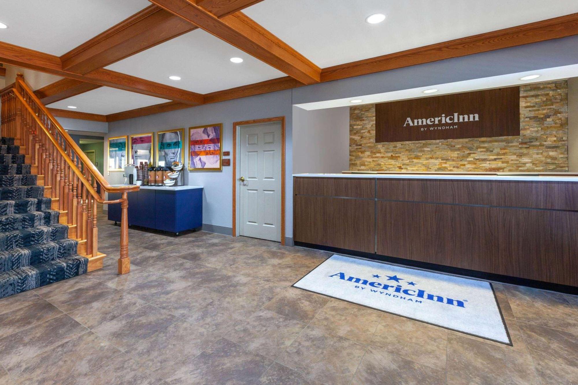 Americinn By Wyndham Iron Mountain Exteriör bild